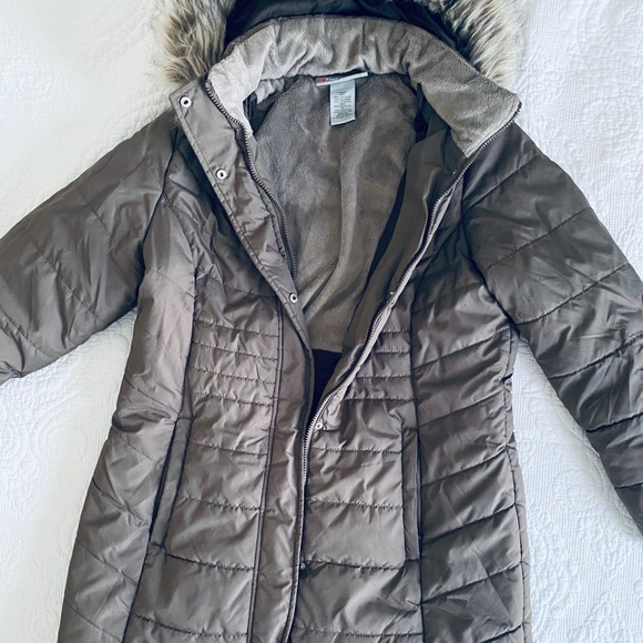 Sold! Women’s Coat - Picture 2 of 3